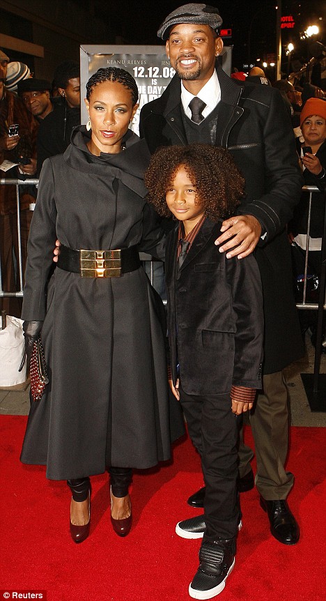 will smith wife red carpet. will smith wife red carpet